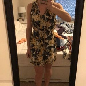 Cute summer dress!
